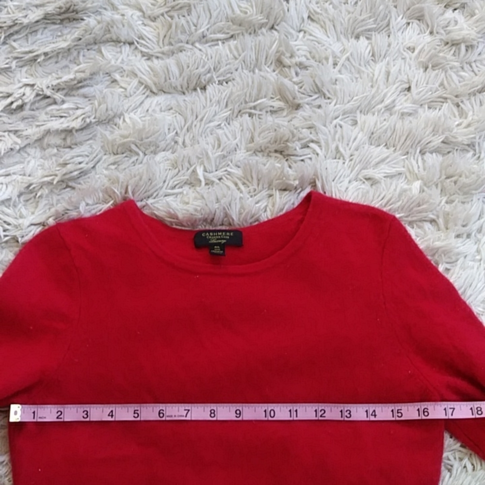 Charter Club Cashmere sweater - Picture 2 of 5